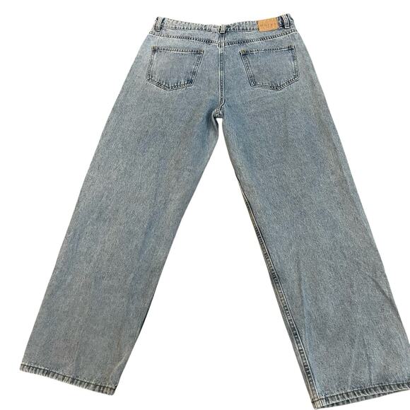 Motel Denim Baggy Straight Leg Jeans Size Large/31 Light Wash Distressed Ripped - Picture 4 of 10